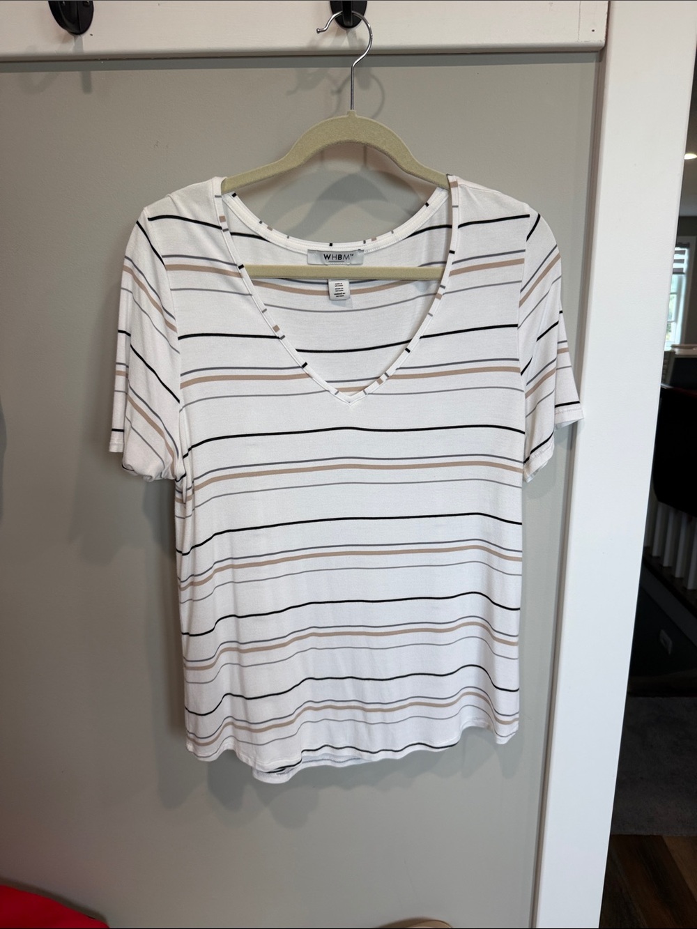 White House Black Market White Striped V-Neck Tee with Black and Tan Lines